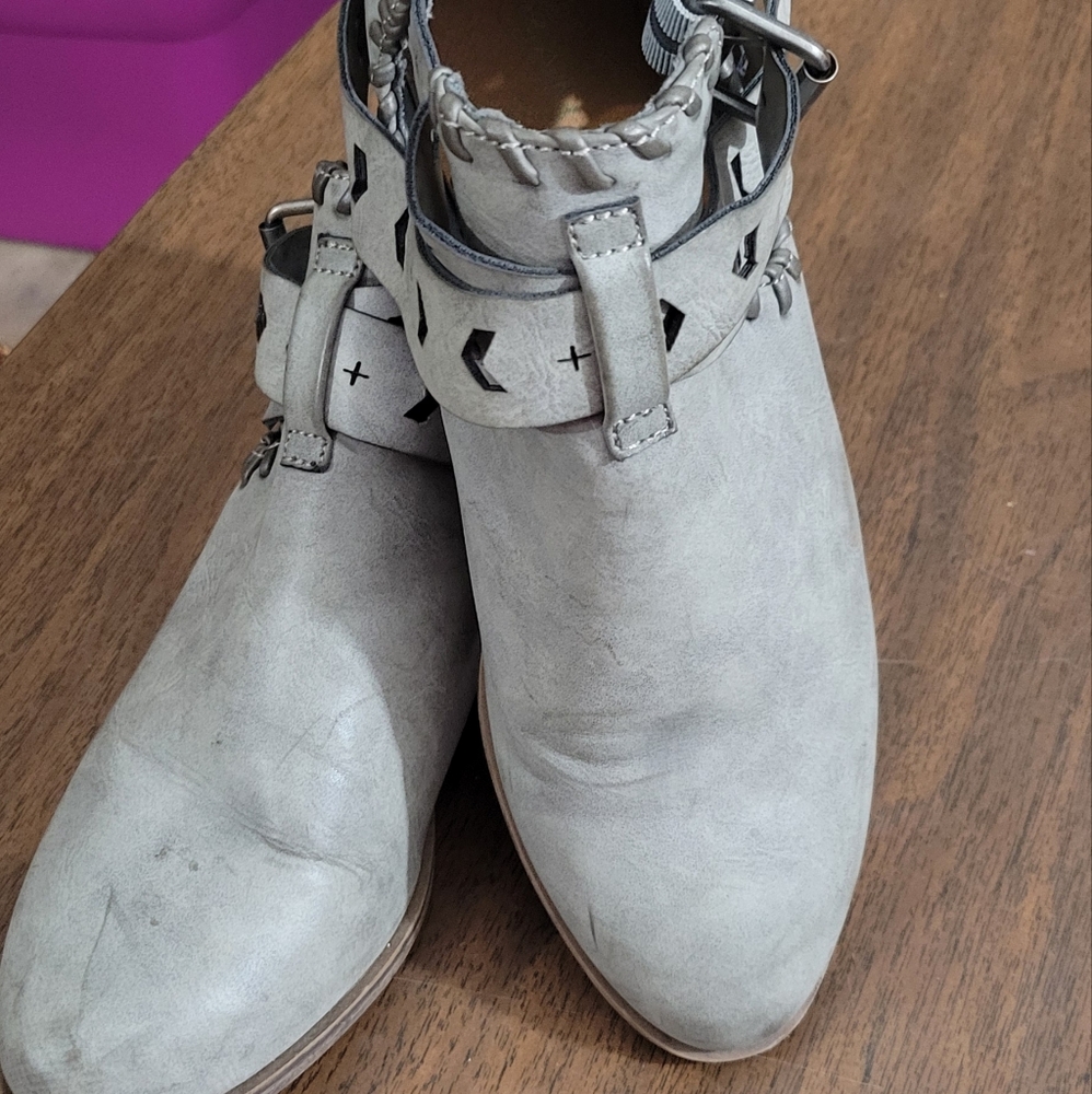Ankle Grey Boots Cowboy Cut Out style